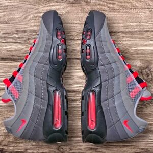 DS Nike Air Max 95 OG 'Solar Red' - Men's Size 12 - New with Box & Receipt